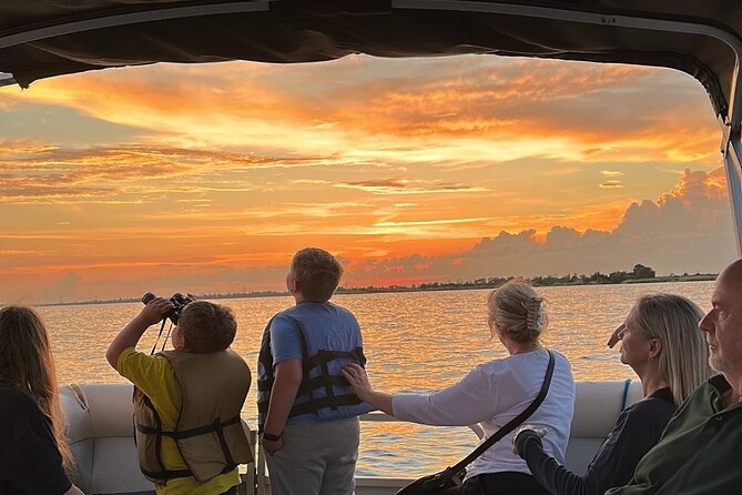 2-Hour Date Night and Sunset Cruise Near New Orleans - Stop 2: T Rivers Bar & Grill Waterfront Stop With Live Music