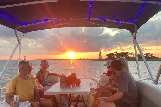 2-Hour Date Night and Sunset Cruise Near New Orleans - On Board Setup: Life Vests, What You Can Bring, and How to Stay Comfortable