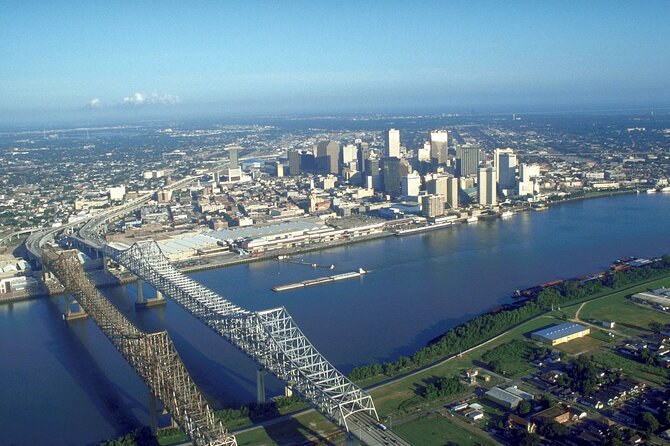 20 Passenger New Orleans Airport or Hotel Transfer - Price and Value: When a $300 Group Transfer Makes Sense