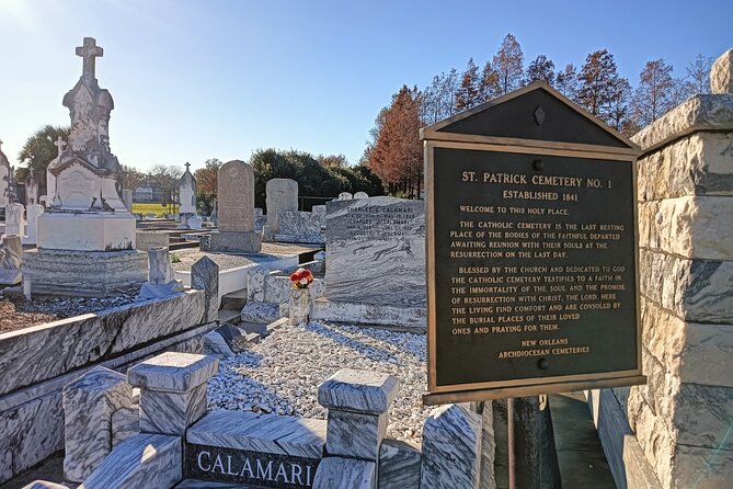 5 Cemeteries of New Orleans - Anne Rice's & other famous graves - A 10:00 AM plan that fits your morning