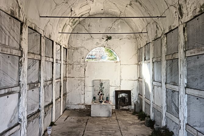 5 Cemeteries of New Orleans - Anne Rice's & other famous graves - St. Patrick Cemetery #1, #2, plus Charity Hospital: Irish immigrants to yellow fever