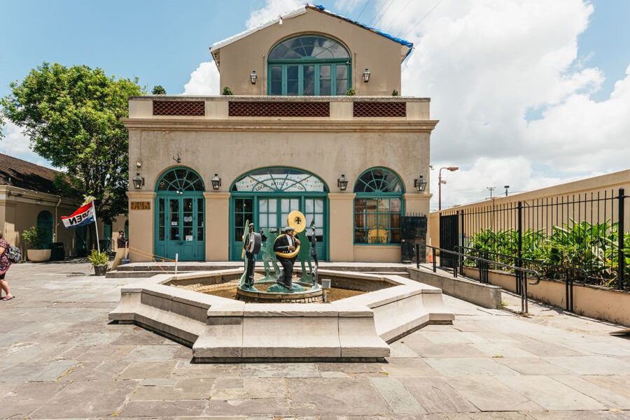City Sightseeing New Orleans HOHO Bus Tour & Bookable Extras - The National WWII Museum stop: one hop-off that can swallow a full day