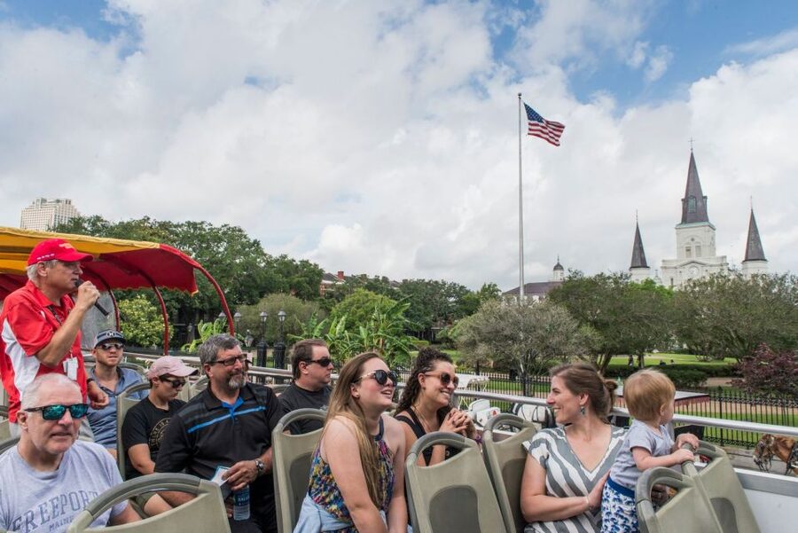 City Sightseeing New Orleans HOHO Bus Tour & Bookable Extras - The French Quarter starter stops: Jackson Square, St. Louis Cathedral, and beignet country