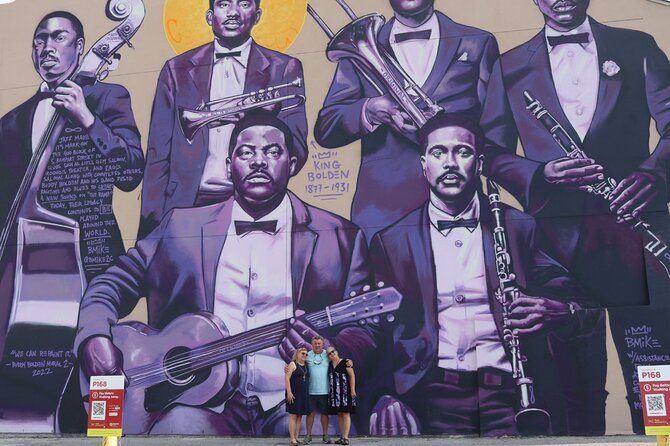 Citywide Driving Tour with Local Jazz Musician - Quay’s jazz-musician perspective: how it changes your stops