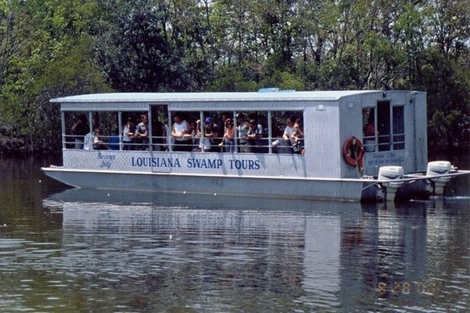 Destrehan Plantation and Swamp Tour from New Orleans - Plantation grounds + Slave Quarter museum: the time you actually have to look
