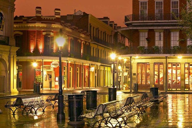 French Quarter Haunted Excursion In New Orleans - Meet at 941 Bourbon: How to start without missing the group
