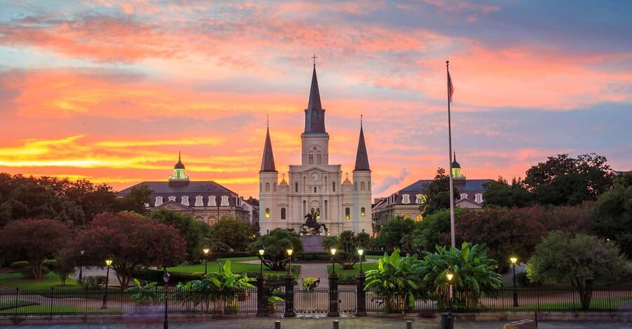 French Quarter History: Walking Tour - Legalized prostitution, jazz, Mardi Gras: the stories behind the myths