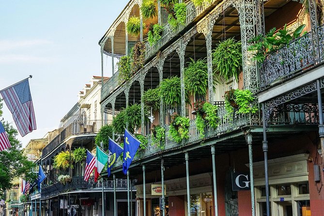 French Quarter Tour With Breakfast Included - Building-to-building stories: how the route feels in practice
