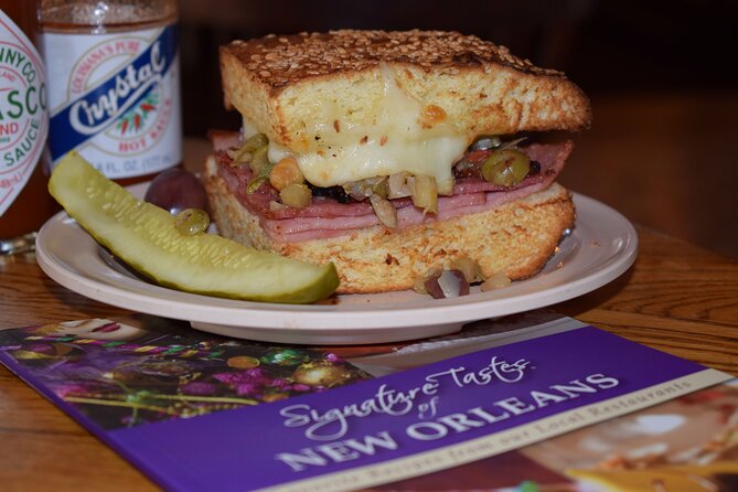 French Quarter walking Food Tour: Signature Tastes of New Orleans - Drinks for 21+: Optional To-Go Cups That Keep the Walk Moving