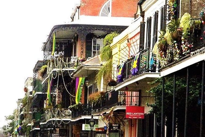 French Quarter Walking Tour - How the Walk Works: Moderate Pace, No Off-Group Photo Trips