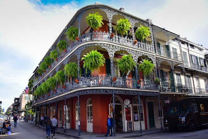French Quarter Walking Tour - St. Louis Cathedral Area: Where Official Looks Meet Legend