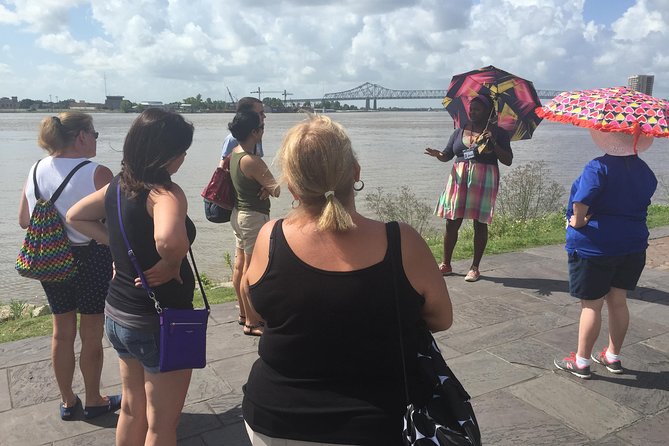 French Quarter Walking Tour in New Orleans - Where you meet and how the walk feels