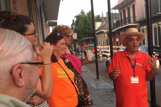 French Quarter Walking Tour: LGBTQ History, Literary History, and Voodoo - Entering the French Quarter With a Plan That Actually Changes