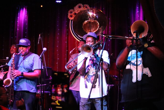 Frenchmen Street VIP Live Music Pub Crawl in New Orleans - Frenchmen Art Bazaar time (and how to make it worth your while)