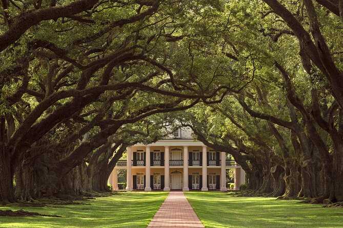 Full Day Plantation and Swamp Tour in New Orleans - Price and logistics: what the $137.19 really includes