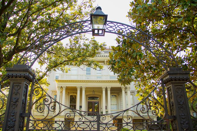 Garden District Secrets and Scandals Tour - Why this Garden District walk hits different on a 2-hour schedule