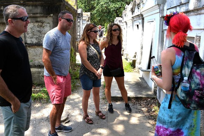 Garden District Secrets and Scandals Tour - Ending near Magazine Street: turn stories into a real uptown plan