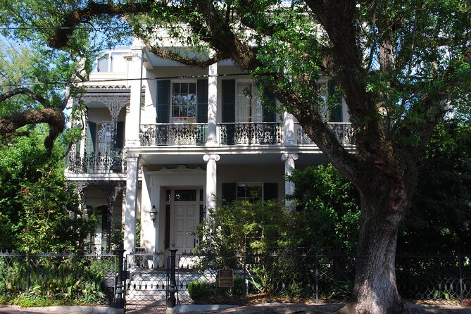 Garden District Tour: Extra-Small Group of Nine or Less - What you get for $49, and where your extra costs may show up