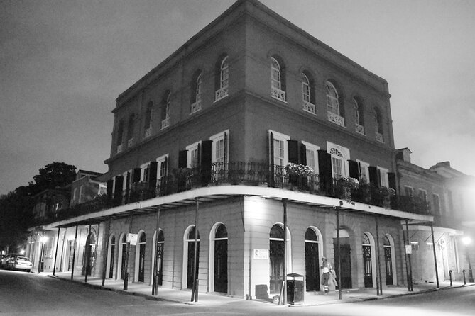 Ghost Stories and True Crime Walking Tour of the French Quarter - What makes the guide experience work (Libby, Scott, Joshua)