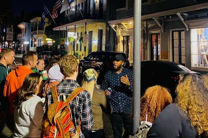 Ghost Tour and Haunted Pub Crawl Party with Free Shot - The Guides Make or Break the Experience