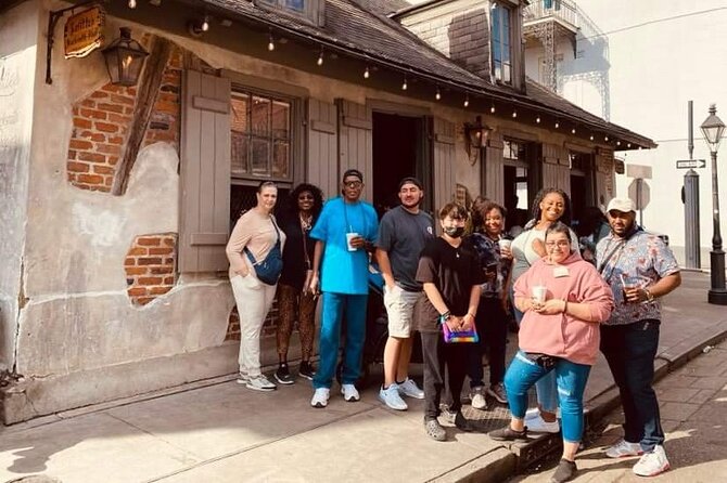 Ghost Tour and Haunted Pub Crawl Party with Free Shot - The Walking Pace and What to Expect When You Want More Spook