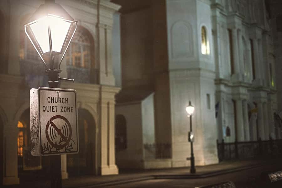 Ghosts, Gods, & Gangsters - NOLA's Dark Psychology Tour - Price, pacing, and what you actually get for $35