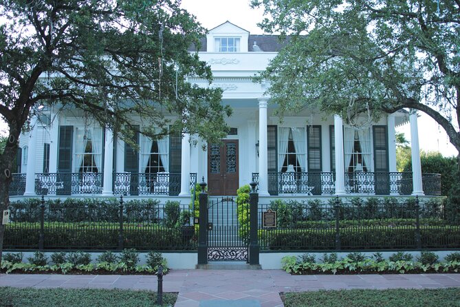Historic Garden District Walking Tour - Price and value: is $35 for 2 hours a fair deal?