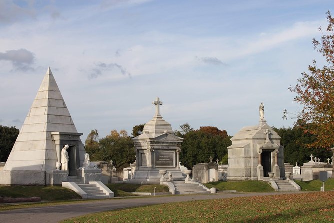 Historic Metairie Cemetery Walking Tour by Save Our Cemeteries - Quick hits: what makes this tour worth your time