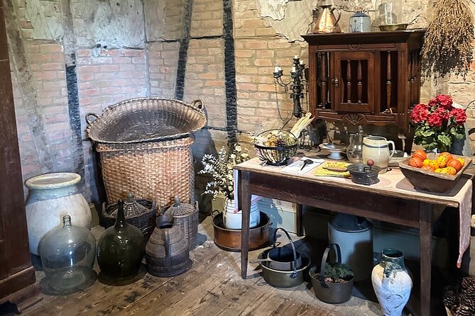 Laura Plantation Half-Day Tour from New Orleans - St. Joseph Plantation stop: wedding-gift origin plus oak-tree views