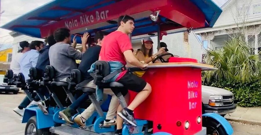 Mid-City Party Bike Bar Crawl - Should You Book It?