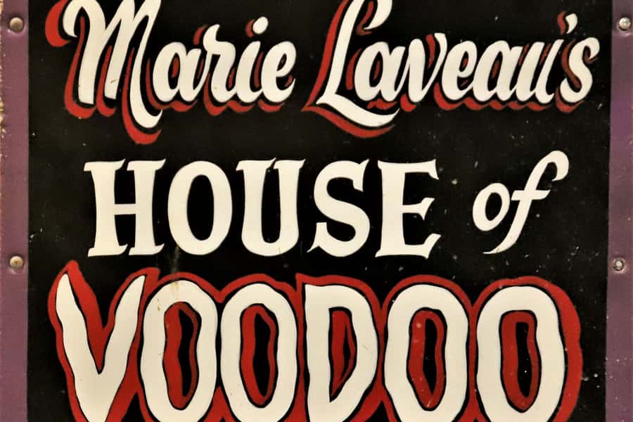 New Orleans: 1.5-Hour Voodoo History Evening Tour - What the First Stops Teach: Origin Stories and Record-Setting