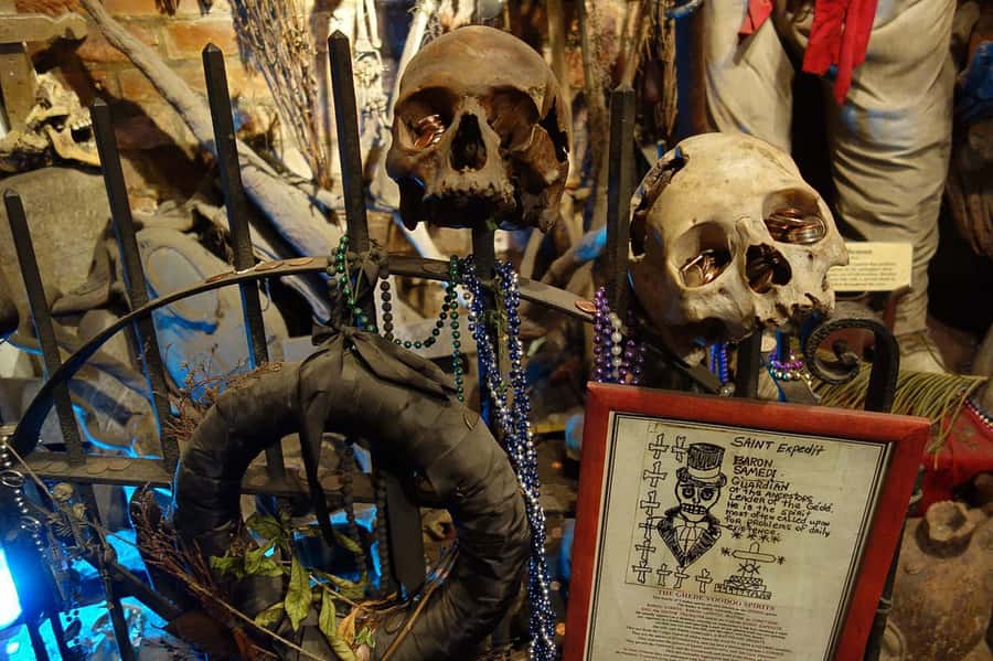 New Orleans: 1.5-Hour Voodoo History Evening Tour - Meeting Point on St. Peter Street: Where the Tour Starts
