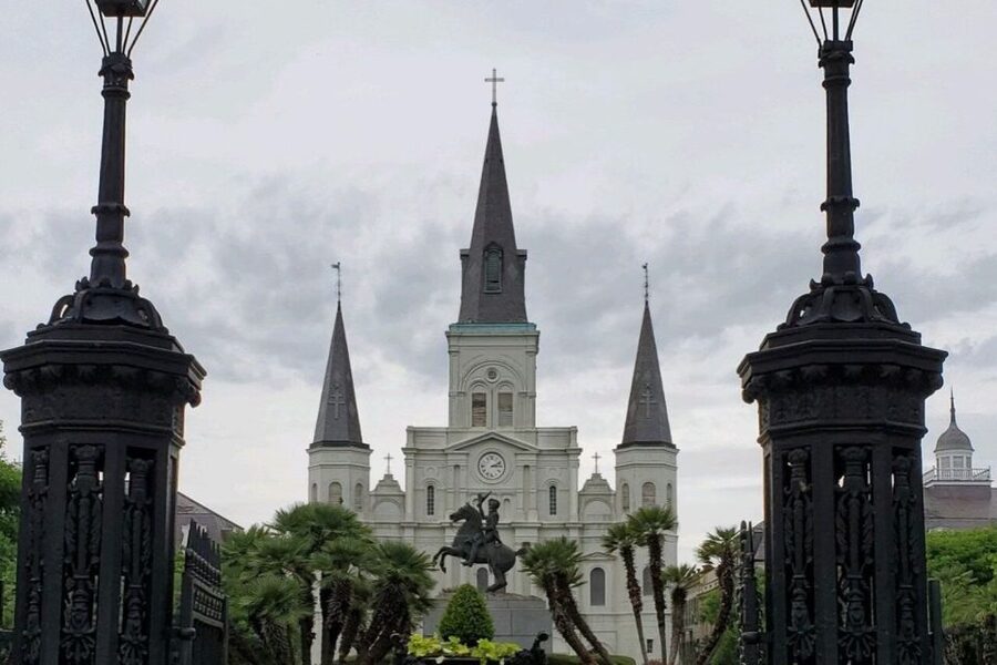 New Orleans: 2-Hour French Quarter History and Voodoo Tour - Tips to Make Your Tour Feel Worth It
