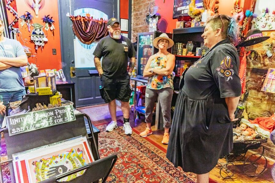 New Orleans: 2-Hour Sinister Criminal Intentions Murder Tour - Meeting Inside Unique NOLA Tours: Getting Started Smoothly