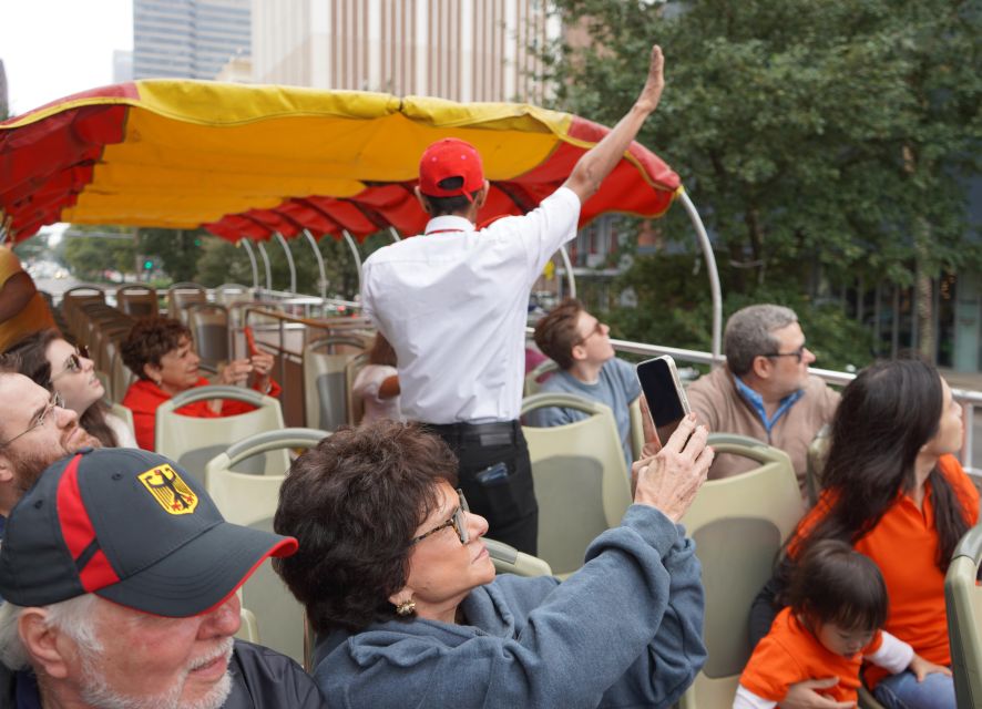 New Orleans: 2 or 3 Day Hop-On Hop-Off Bus with Walking Tour - Downtown Sights: Poydras, Central Business District, and Harrah’s
