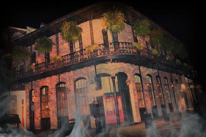 New Orleans Adults-Only Ghost, Voodoo and Vampire Tour - Stop-by-stop: what each haunted highlight is like from the outside