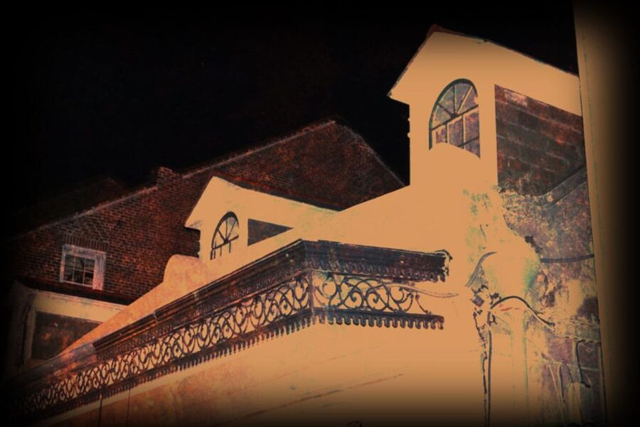 New Orleans: Adults Only Haunted Ghost Tour - Meeting at Exchange Alley, Then Getting in the Mood