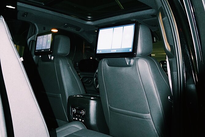 New Orleans Arrival Chauffeur Driven Transport by Executive SUV - Door-to-door relief: why this transfer is a smart New Orleans move