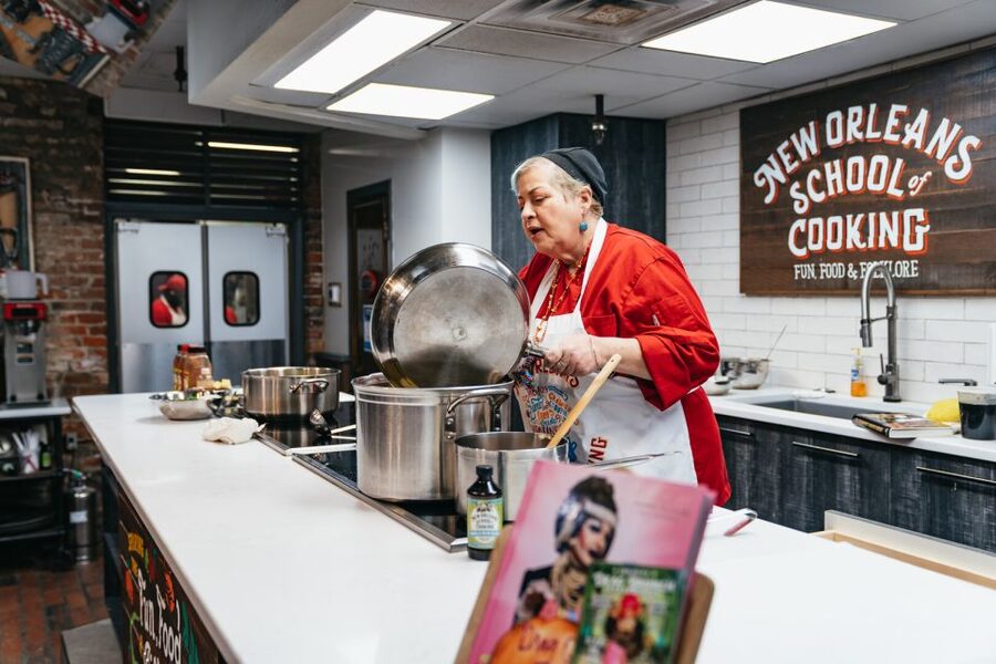 New Orleans: Cajun and Creole Cooking Class - The chef’s demo: what you learn besides recipes