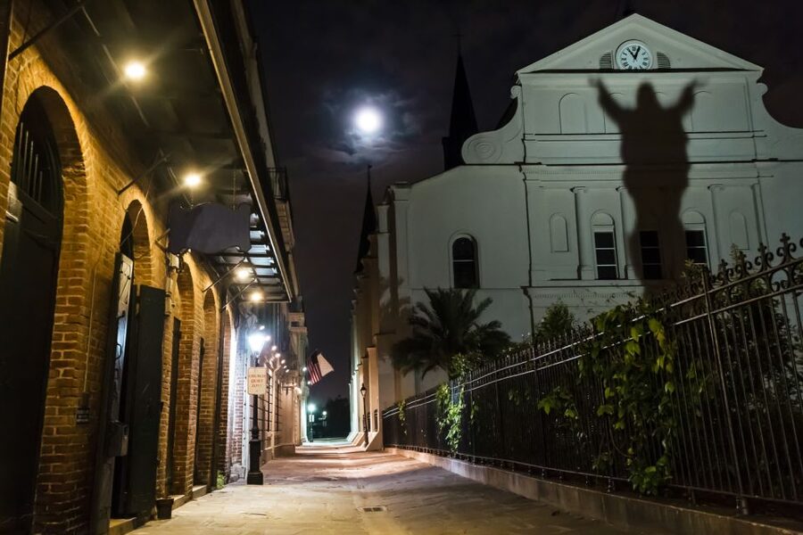 New Orleans: Cemetery Bus Tour At Dark with Exclusive Access - Bus passes that are worth noticing: the city around the cemeteries