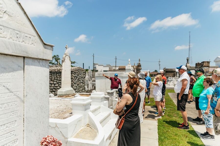 New Orleans: Cemetery Tour - How to get the most out of the 2-hour format