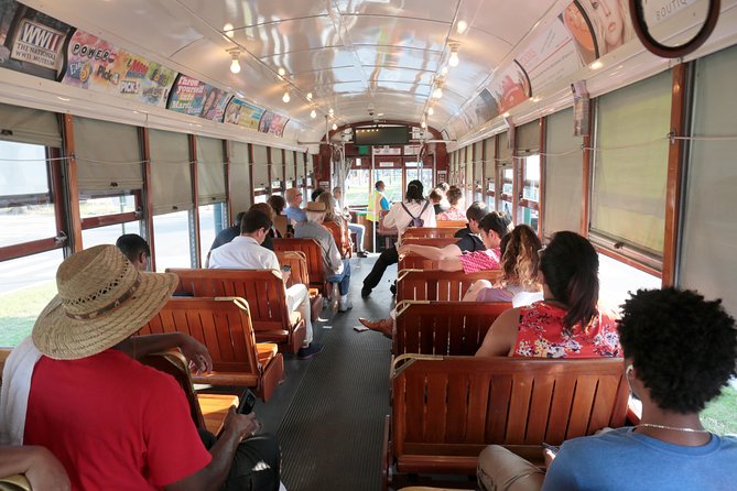 New Orleans City Sightseeing Hop-On Hop-Off Bus Tour - Weather, comfort, and street realities