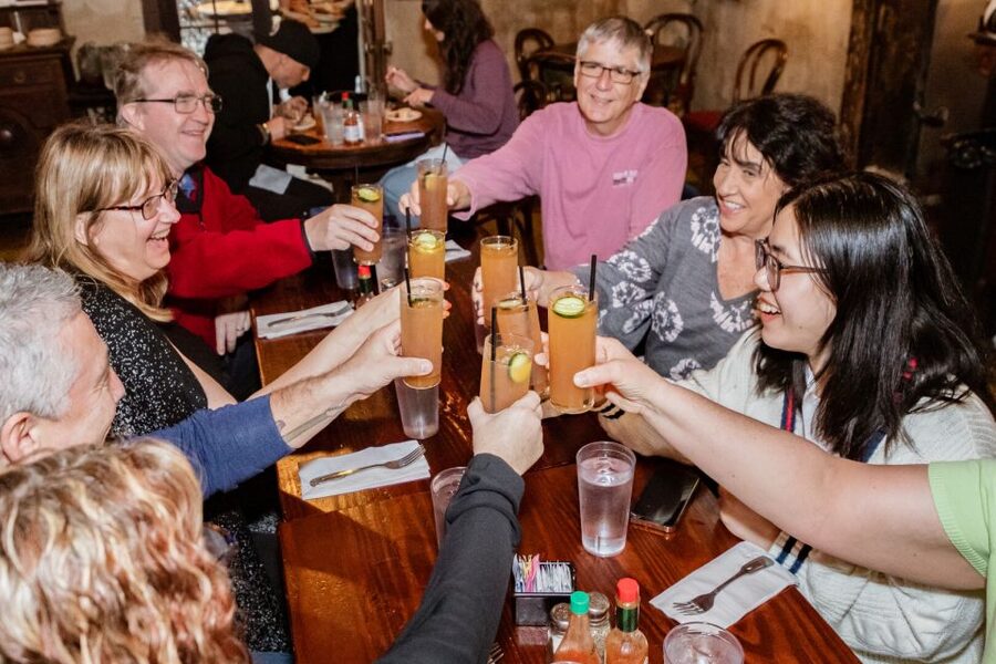 New Orleans: Combo Cocktail and Food History Tour - Vegetarian Option: What You’ll Get and What You Can’t Expect