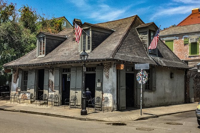 New Orleans Combo Tour: Voodoo, Vampire, and Ghost Tour - Pirates, Pass-By Places, and the “You’ll Notice This Next Time” Effect