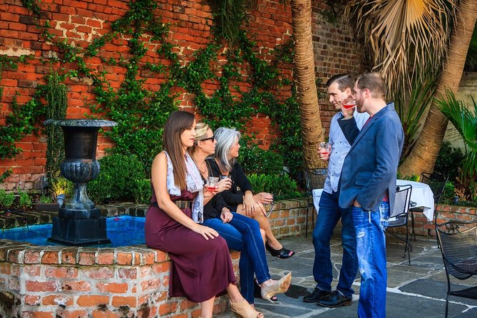 New Orleans Cooking Class and Cocktail Walking Tour - Guides can make or break it—this tour clearly leans on them