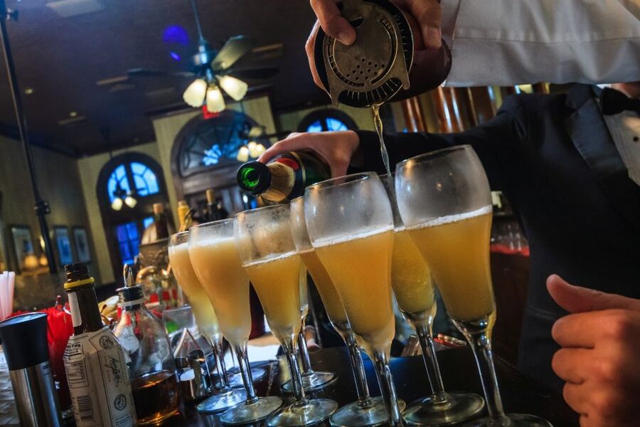 New Orleans: Cooking Class & Cocktail Walking Tour - The Cocktail Walk: Classic Drinks, Real Places, and Stories You Can Use