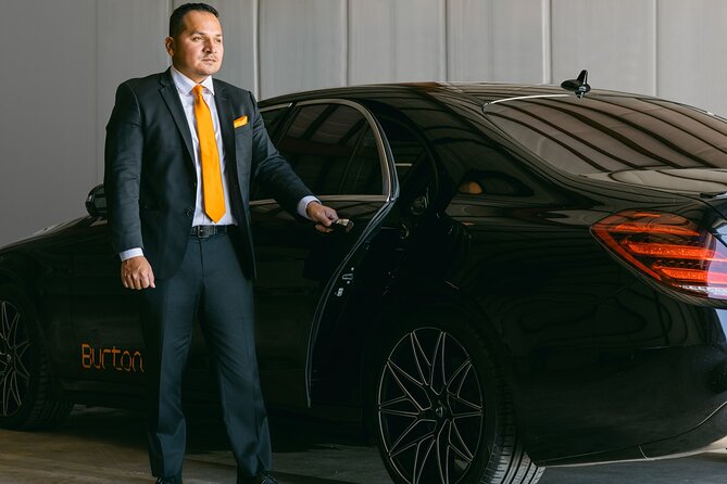 New Orleans Departure Chauffeur Driven Transport - Flight Tracking, Reminders, and Wi‑Fi: The Comfort of Being Informed