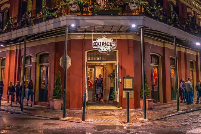 New Orleans Drunken Voodoo, Mystery, Paranormal, Supernatural and History Tour - French Quarter Stop 2: Bar Culture Meets the Drunk-History Route