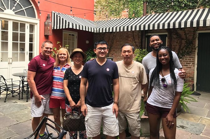 New Orleans Food Walking Tour of the French Quarter with Small-Group Option - Cafe du Monde and other landmarks: seeing the Quarter while you eat
