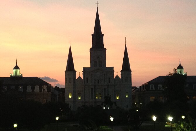 New Orleans French Quarter Architecture Walking Tour - St. Louis Cathedral plus the early church origin story